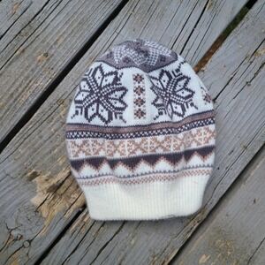 Muk Luk Reversible Winter Hat
